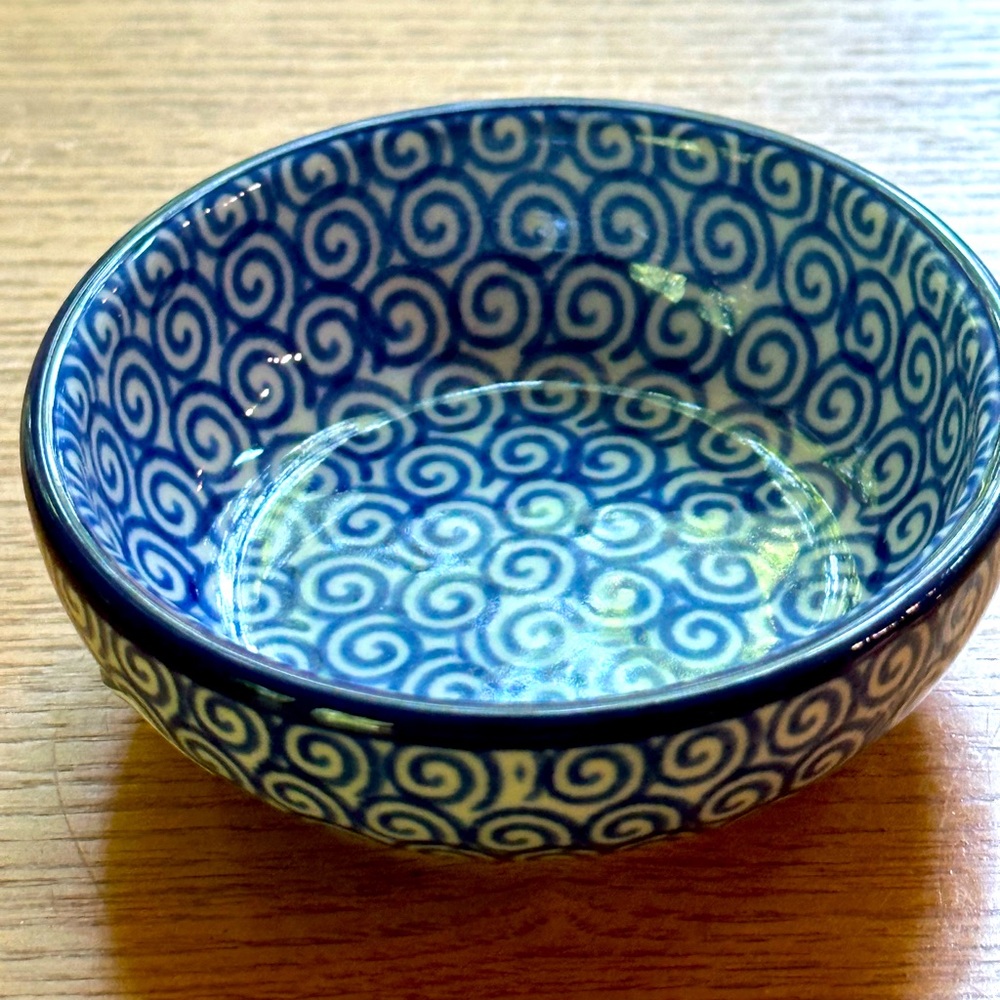 Boleslawiecz Polish Pottery Dipping Dish in Blue Doodle Pattern NWT